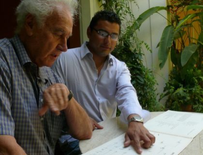 En clases con el maestro Celso Garrrido-Lecca en Lima, Perú 2013. Foto por Alicia Benavides